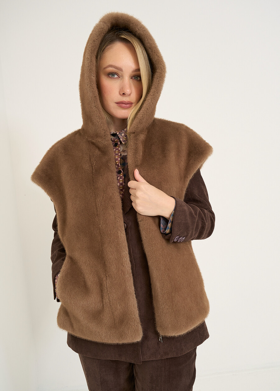 Gerwin faux fur vest MARRONE Woman , image number 3