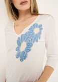 Sabrina V-neck embroidered T-shirt BEIGE LATTE Woman image number 2