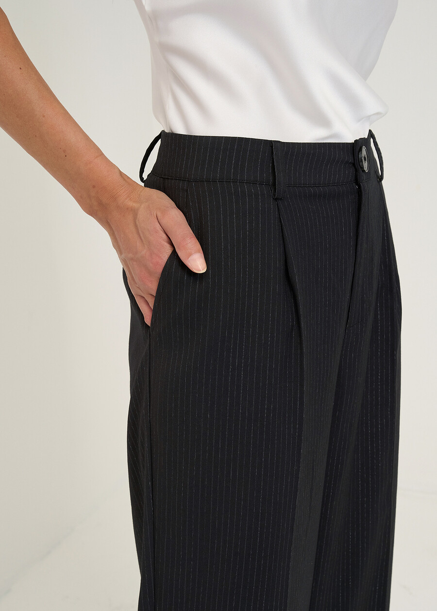 Pantalone Paggy gessato gamba ampia NERO BLACK Donna , immagine n. 4