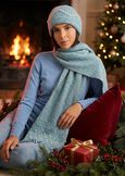 Gift Idea – Pearl-Detail Scarf e Matching Beanie ROSACELESTE FIORDALISO Woman image number 1