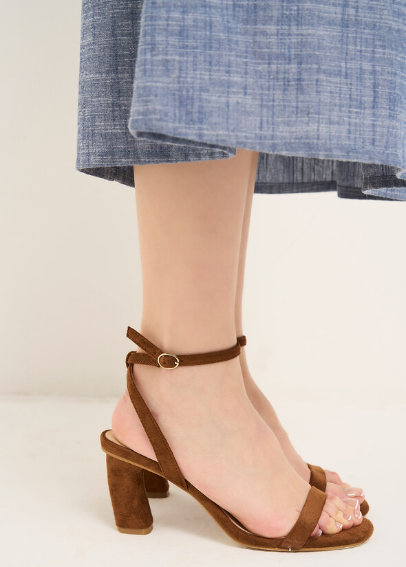 Sandalo Soemi tacco medio MARRONE Donna null