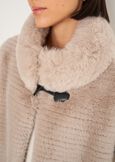 Mantella Morea con dettagli in ecopelliccia NERO BLACKBEIGE LATTE Donna immagine n. 2