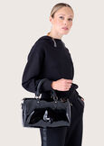 Bauletto Bowlbag verniciato NERO BLACKROSSO CARPET Donna immagine n. 1