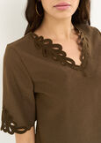 Barbi T-shirt with embroidery MARRONE Woman image number 2