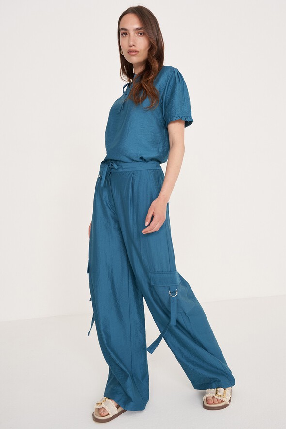 Pantaloni Pecan in viscosa

 BLU OTTANIO Donna null