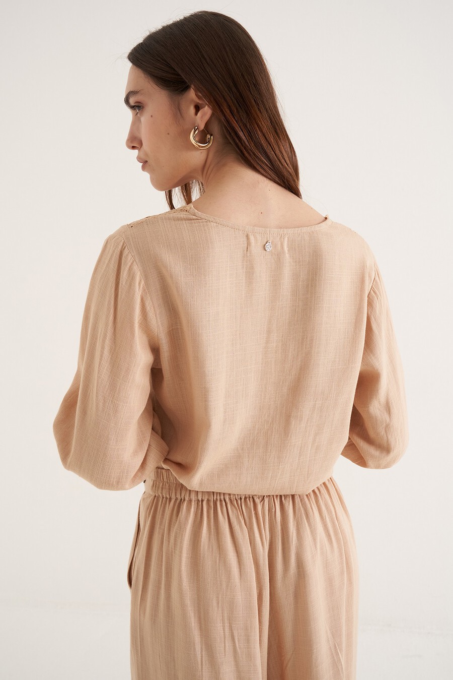 Blusa Blues in viscosa e lino
 BEIGE DOESKIN VERDE ALGA Donna , immagine n. 3