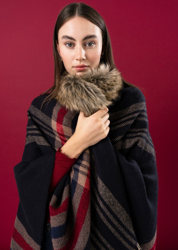 Madda cape with eco-fur collar BLUE OLTREMARE Woman null