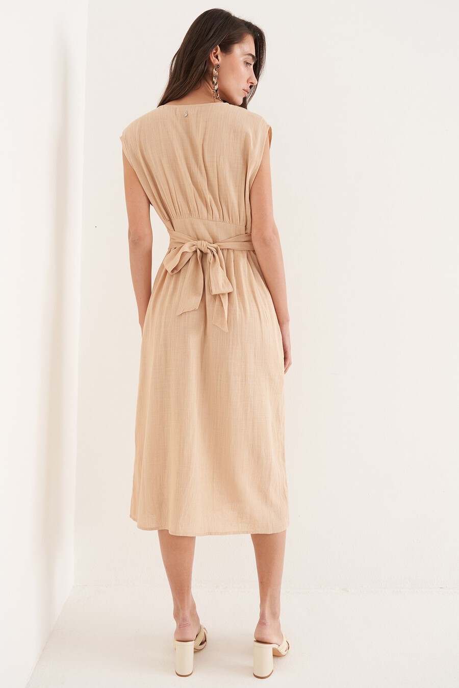 Abito Alena in viscosa e lino
 BEIGE DOESKIN VERDE ALGA Donna , immagine n. 3