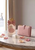 IDEA REGALO KIT PORTAFOGLIO PETALO E PROFUMO CI ROSA Donna immagine n. 1
