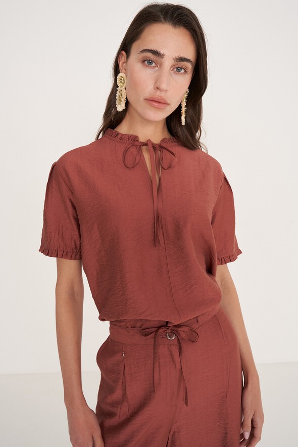 Blusa Babus in viscosa
 MARRONE Donna null