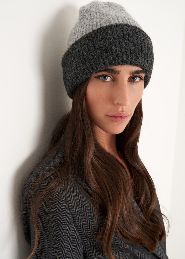 Cuffia Camy con risvolto a contrasto Cuffia Camy con risvolto a contrasto GRIGIO CENERE Donna null