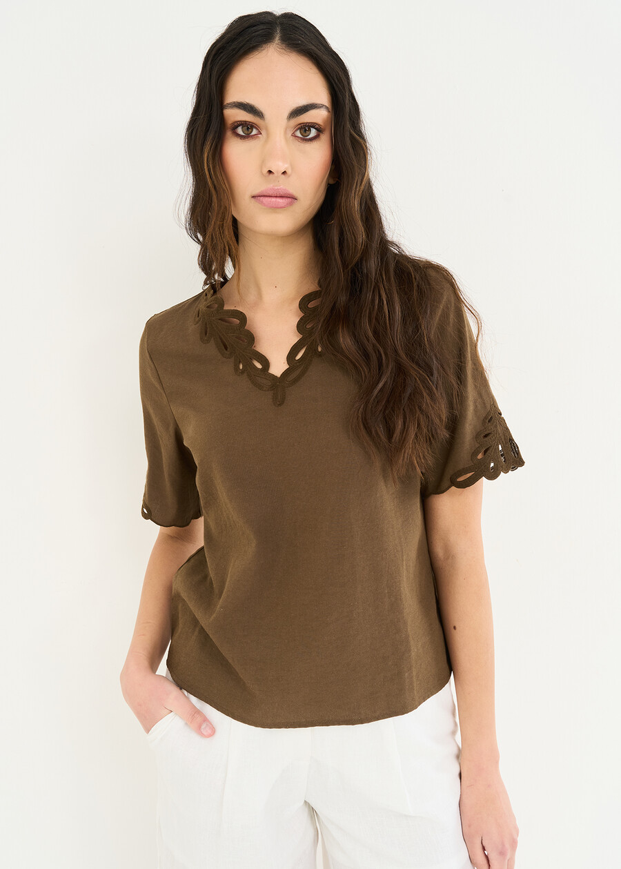 Barbi T-shirt with embroidery MARRONE Woman , image number 1
