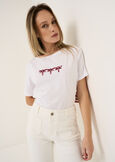 T-shirt Seymur con ricamo libellula BIANCO WHITE Donna immagine n. 1