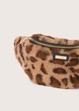 Breshfur eco-fur pouch  Woman image number 3