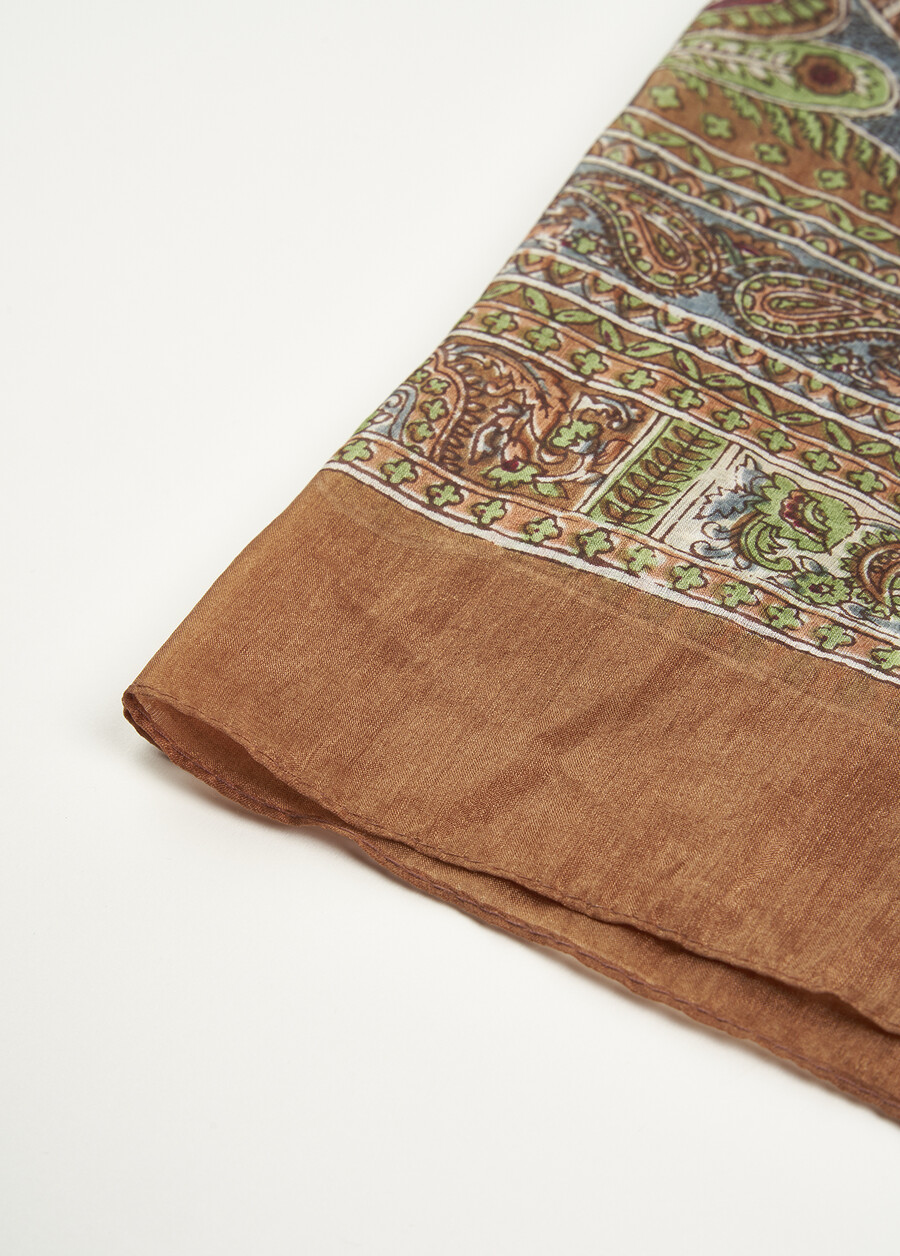 Foulard Sorus in 100% seta MARRONE TERRA Donna , immagine n. 3